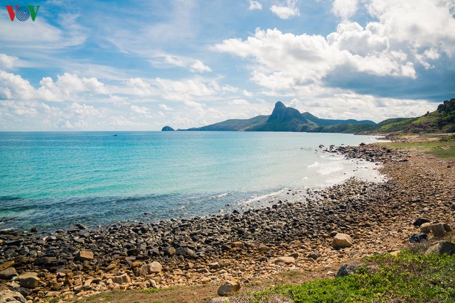 Không phải Đà Nẵng, Nha Trang hay Phú Quốc, đây mới là bãi biển được du khách nhận xét "Top 1 Việt Nam"- Ảnh 1. Không phải Đà Nẵng, Nha Trang hay Phú Quốc, đây mới là bãi biển được du khách nhận xét "Top 1 Việt Nam"- Ảnh 1.