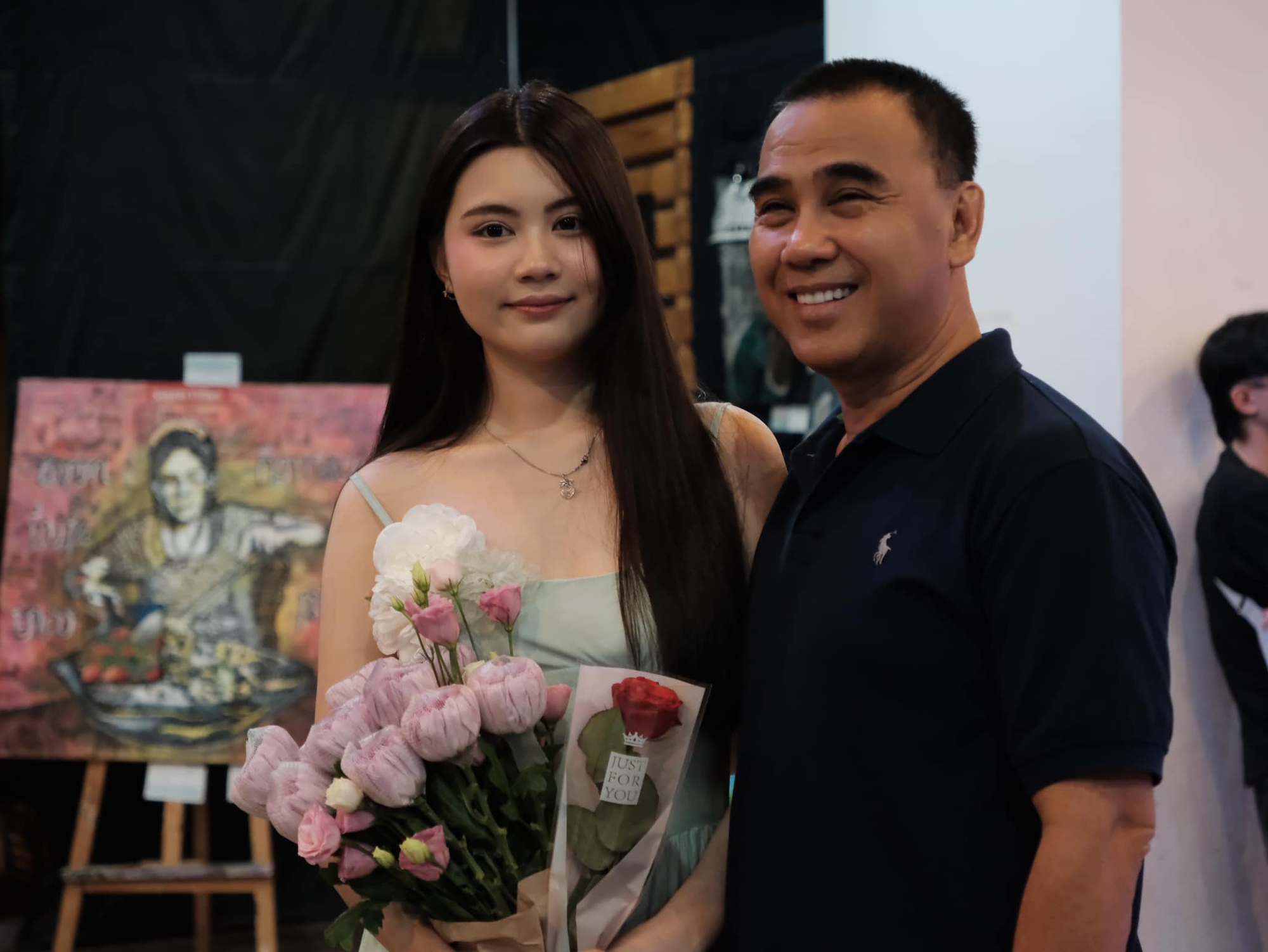 Ái nữ nhà MC Quyền Linh chiếm spotlight trên sân bóng rổ: Nhan sắc “cam thường” có đỉnh như ảnh tự đăng?- Ảnh 6.