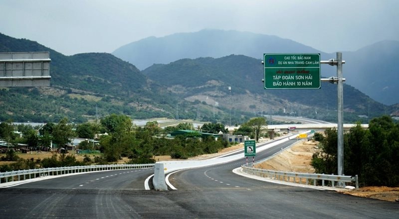Vụ cáo buộc xây cao tốc hơn 7.600 tỷ làm nứt nhà dân: Tập đoàn Sơn Hải sẽ làm việc với chính quyền- Ảnh 3. Vụ cáo buộc xây cao tốc hơn 7.600 tỷ làm nứt nhà dân: Tập đoàn Sơn Hải sẽ làm việc với chính quyền- Ảnh 3.
