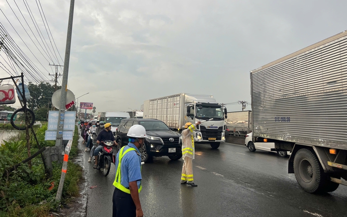 CSGT TP HCM thông báo chi tiết cách di chuyển trên nhiều tuyến đường- Ảnh 1.