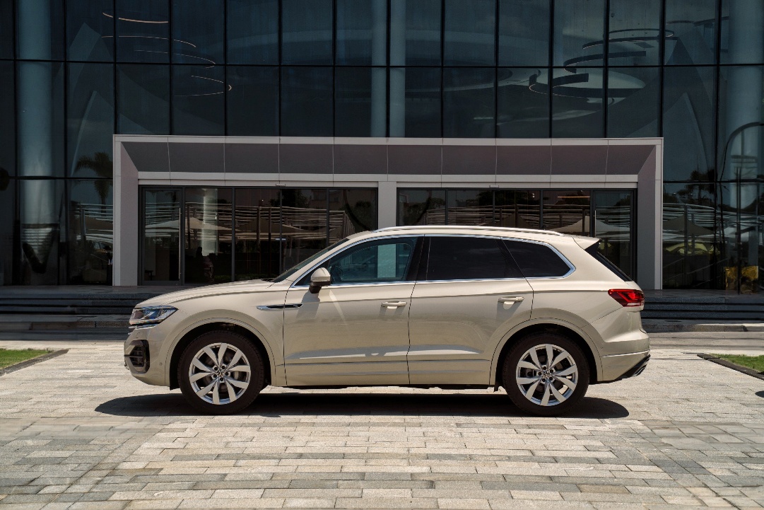 Volkswagen Touareg – Đỉnh cao công nghệ Đức, ưu đãi đặc quyền chỉ từ 2,368 tỷ đồng- Ảnh 2. Volkswagen Touareg – Đỉnh cao công nghệ Đức, ưu đãi đặc quyền chỉ từ 2,368 tỷ đồng- Ảnh 2.