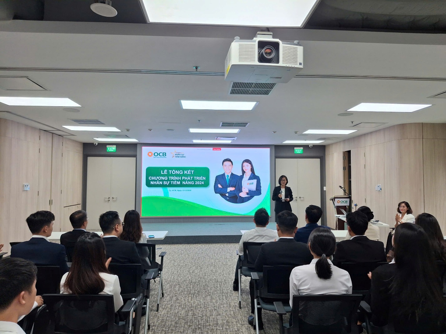 OCB bứt phá với chiến lược nhân sự bền vững - kiến tạo môi trường làm việc hạnh phúc và hiệu quả- Ảnh 2. OCB bứt phá với chiến lược nhân sự bền vững - kiến tạo môi trường làm việc hạnh phúc và hiệu quả- Ảnh 2.