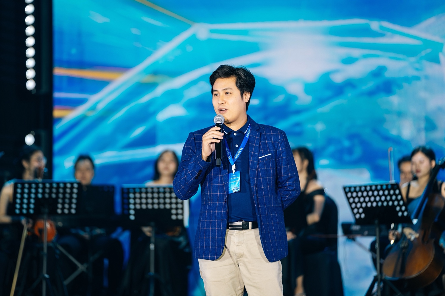 Thiên Long và 1.000 Khách hàng “Vượt sóng vươn tầm - Kết nối thành công” tại Đà Nẵng- Ảnh 4.