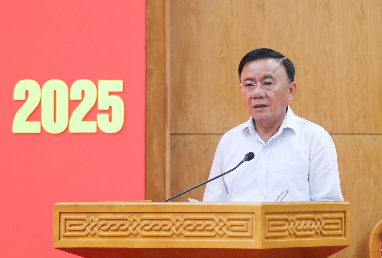 Bộ Chính trị, Ban Bí thư: Sớm kiện toàn, bổ sung bí thư, chủ tịch UBND cấp xã còn thiếu- Ảnh 1. Bộ Chính trị, Ban Bí thư: Sớm kiện toàn, bổ sung bí thư, chủ tịch UBND cấp xã còn thiếu- Ảnh 1.