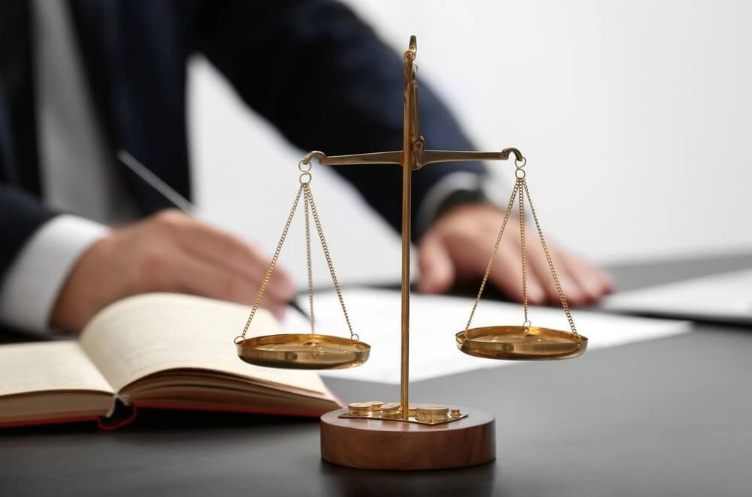 Chốt mua căn nhà 10,4 tỷ đồng, người phụ nữ đặt cọc hơn 1 tỷ nhưng bị “lật kèo”, tòa tuyên bố: “Chủ nhà phải bồi thường hơn 1,2 tỷ đồng”- Ảnh 2. Chốt mua căn nhà 10,4 tỷ đồng, người phụ nữ đặt cọc hơn 1 tỷ nhưng bị “lật kèo”, tòa tuyên bố: “Chủ nhà phải bồi thường hơn 1,2 tỷ đồng”- Ảnh 2.