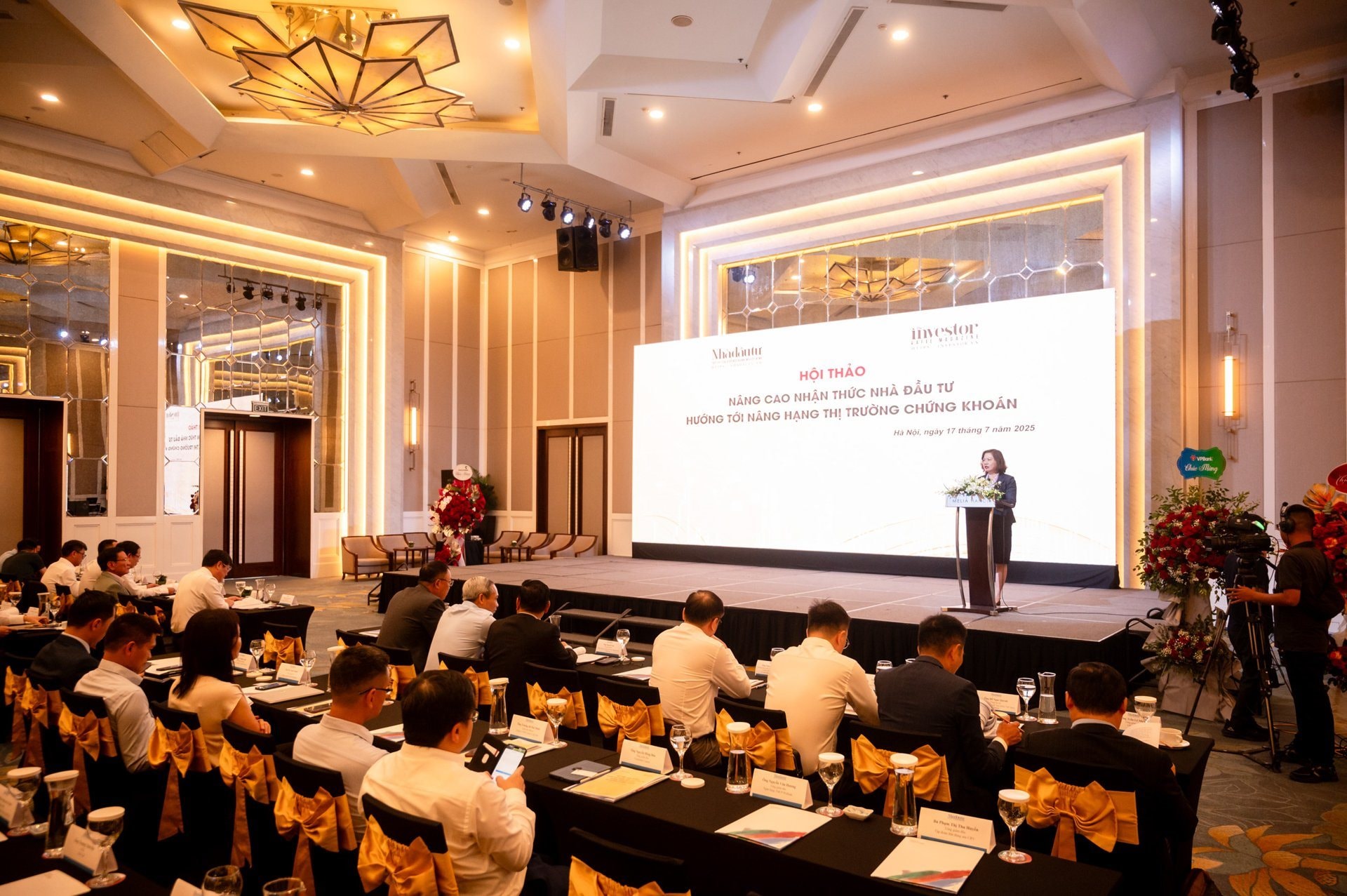 Chủ tịch UBCKNN: Nâng hạng thị trường là giải pháp hiệu quả để thu hút vốn ngoại- Ảnh 1. Chủ tịch UBCKNN: Nâng hạng thị trường là giải pháp hiệu quả để thu hút vốn ngoại- Ảnh 1.