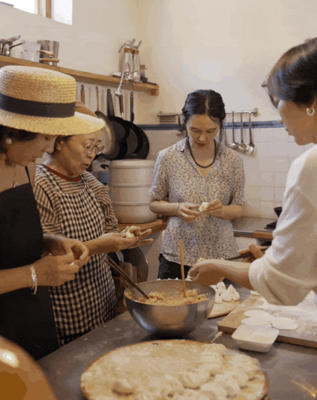 Bỏ phố về làng, cặp vợ chồng chỉ làm 3 ngày mỗi tuần, sống Bỏ phố về làng, cặp vợ chồng chỉ làm 3 ngày mỗi tuần, sống