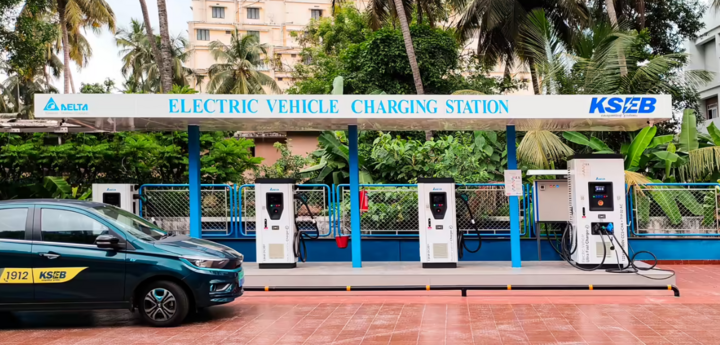 Ấn Độ: Trạm sạc xe điện tăng gấp 5 lần sau ba năm, nhưng 235 xe chung 1 trạm- Ảnh 2. Ấn Độ: Trạm sạc xe điện tăng gấp 5 lần sau ba năm, nhưng 235 xe chung 1 trạm- Ảnh 2.