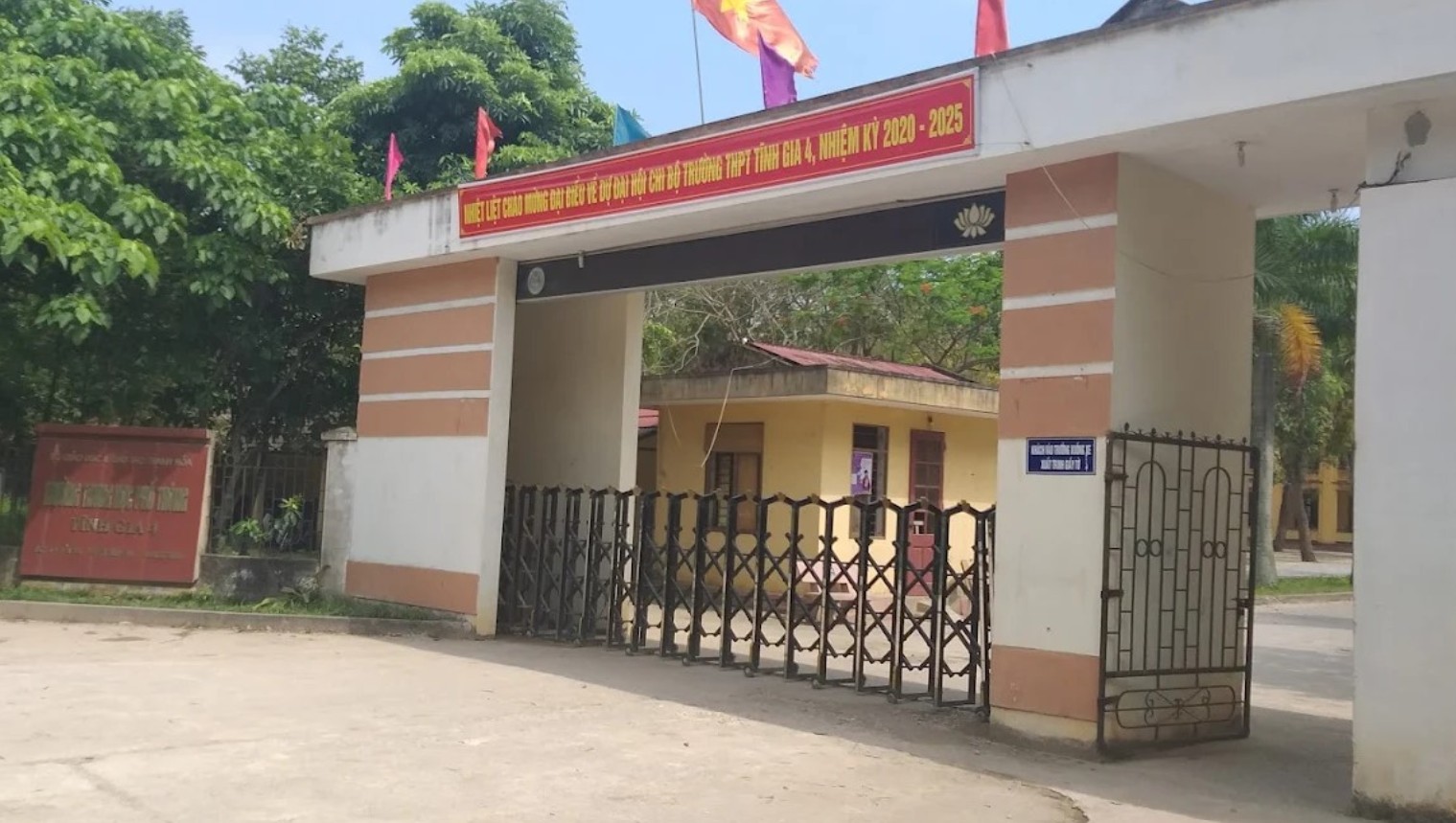  Vụ sửa bài thi lớp 10: Hiệu trưởng cùng 5 giáo viên "hô biến" từ 4,5 điểm thành 8 điểm, từ thủ khoa thành trượt- Ảnh 1.