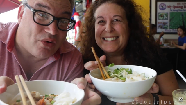 Khách Tây nhận xét Việt Nam có món mỳ thơm ngon bậc nhất, giá chỉ vài chục ngàn, đã ăn là không thể quên- Ảnh 2.
