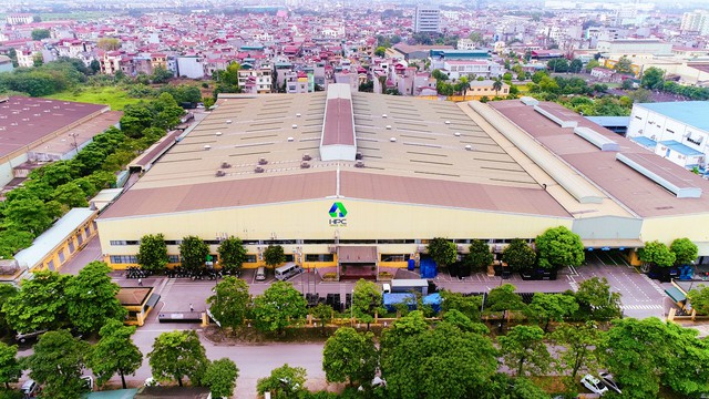 Vừa nâng vốn điều lệ vượt 1.000 tỷ đồng, Nhựa Hà Nội tiếp tục phát hành cổ phiếu ESOP- Ảnh 1.