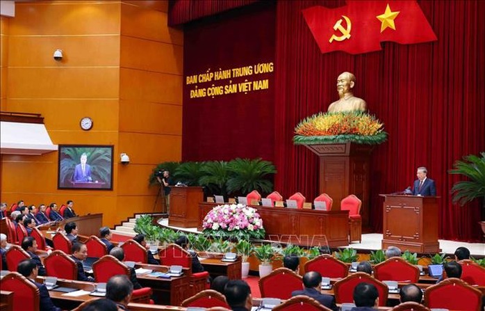 Tổng Bí thư Tô Lâm: Kiên quyết không để "lọt" người không xứng đáng vào Trung ương khóa XIV- Ảnh 1. Tổng Bí thư Tô Lâm: Kiên quyết không để "lọt" người không xứng đáng vào Trung ương khóa XIV- Ảnh 1.