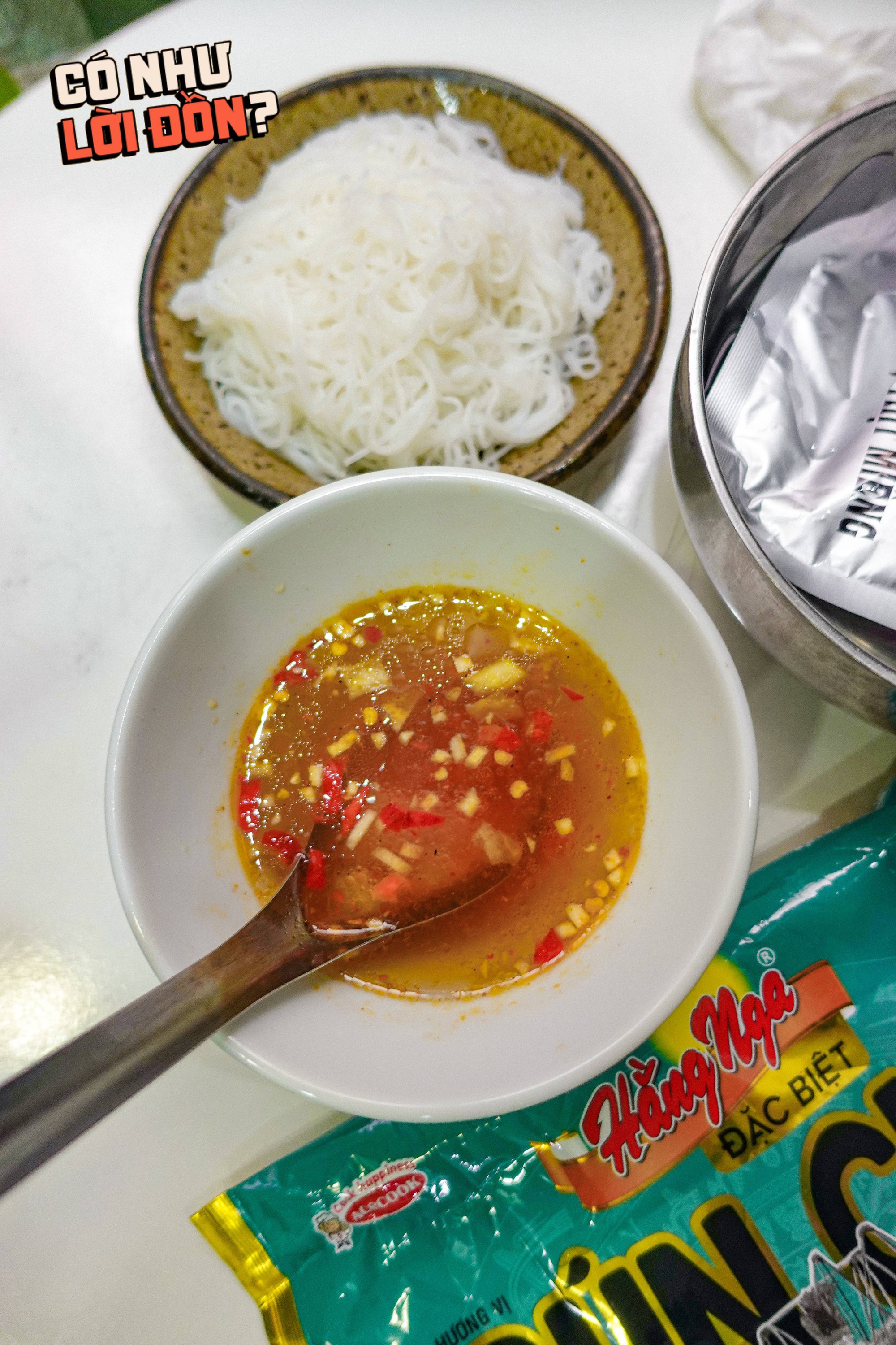 Kiểm chứng bún chả ăn liền: Hương vị thế nào mà rần rần khắp cõi mạng?- Ảnh 12. Kiểm chứng bún chả ăn liền: Hương vị thế nào mà rần rần khắp cõi mạng?- Ảnh 12.