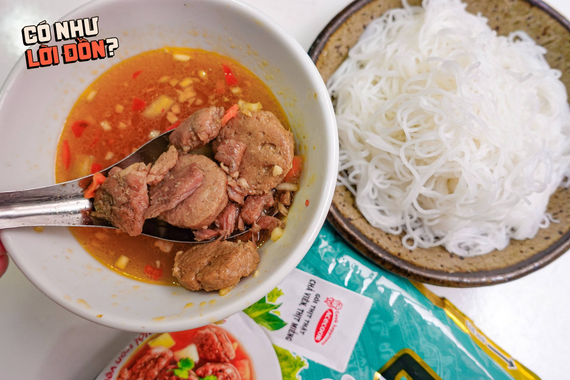 Kiểm chứng bún chả ăn liền: Hương vị thế nào mà rần rần khắp cõi mạng?- Ảnh 16. Kiểm chứng bún chả ăn liền: Hương vị thế nào mà rần rần khắp cõi mạng?- Ảnh 16.