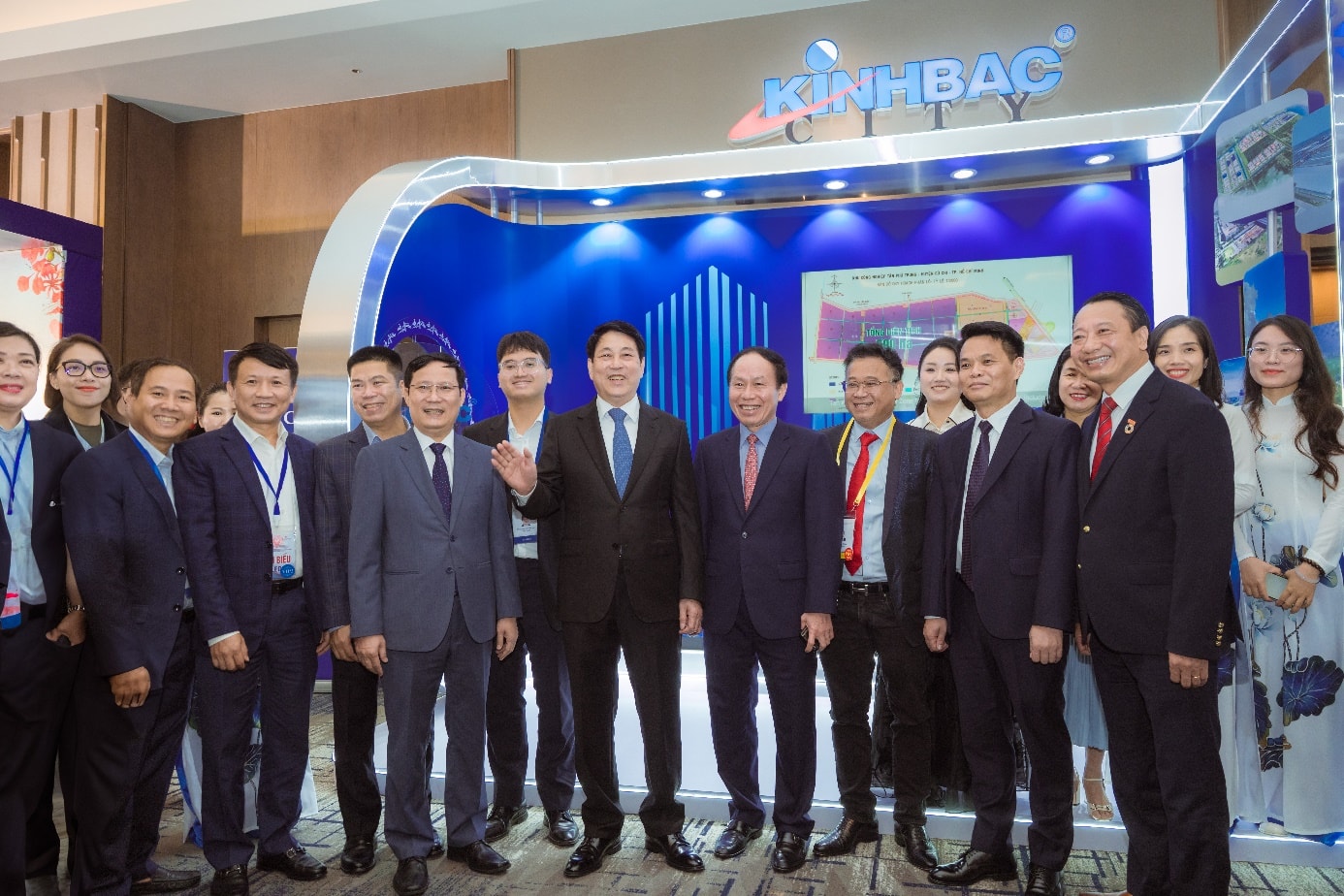 ABAC III Hải Phòng thảo luận loạt vấn đế về Thương mại – đầu tư, kinh tế số, chuyển đổi xanh, tài chính bền vững, y tế thông minh...- Ảnh 2.