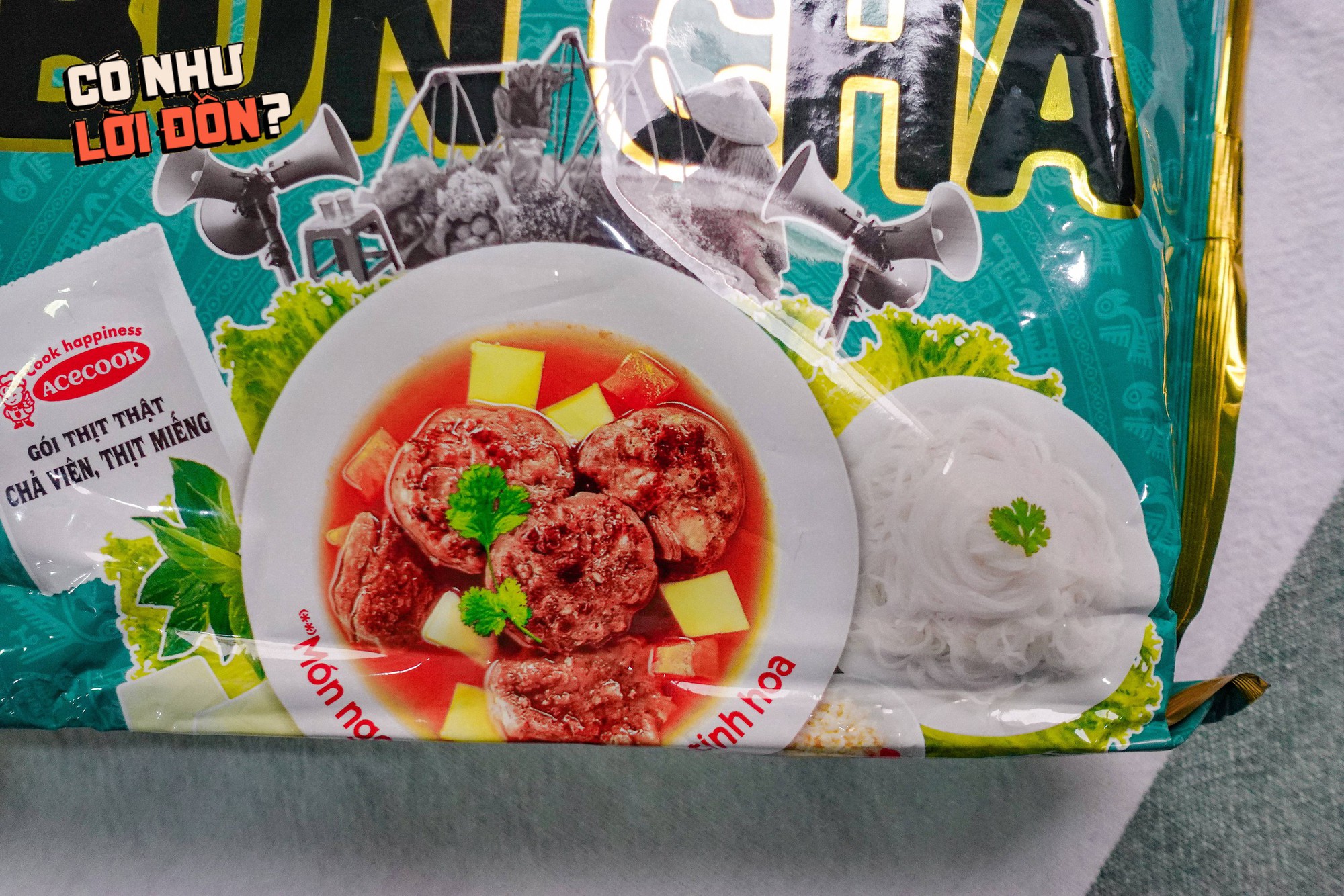 Kiểm chứng bún chả ăn liền: Hương vị thế nào mà rần rần khắp cõi mạng?- Ảnh 3. Kiểm chứng bún chả ăn liền: Hương vị thế nào mà rần rần khắp cõi mạng?- Ảnh 3.