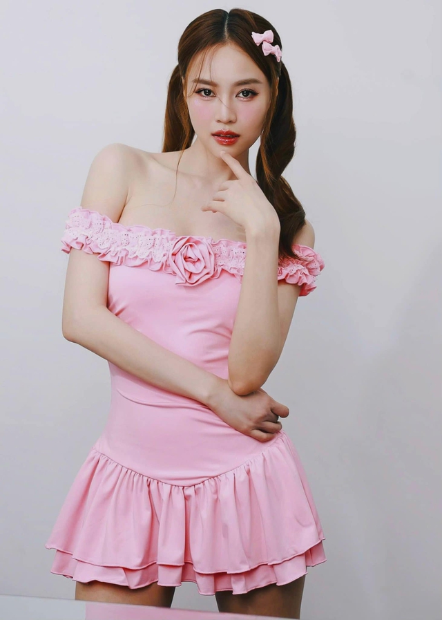Ninh Dương Lan Ngọc làm được gì sau 2 tháng du học Úc chóng vánh kì lạ?- Ảnh 1. Ninh Dương Lan Ngọc làm được gì sau 2 tháng du học Úc chóng vánh kì lạ?- Ảnh 1.