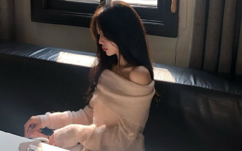 Vợ dọn nhà tìm thấy “quỹ đen” 17 cây vàng chồng giấu dưới gầm giường- Ảnh 2. Vợ dọn nhà tìm thấy “quỹ đen” 17 cây vàng chồng giấu dưới gầm giường- Ảnh 2.