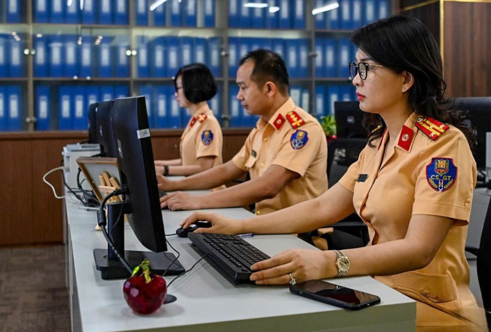 Thu gần 6.600 tỷ đồng từ đấu giá biển số xe- Ảnh 1.