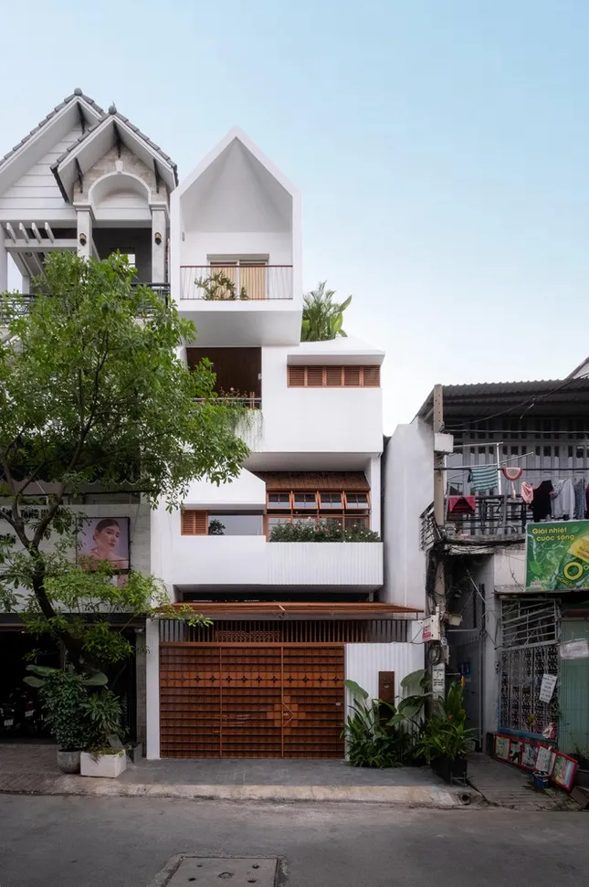 Ngôi nhà tái tạo cuộc sống nông thôn giữa phố thị- Ảnh 1.