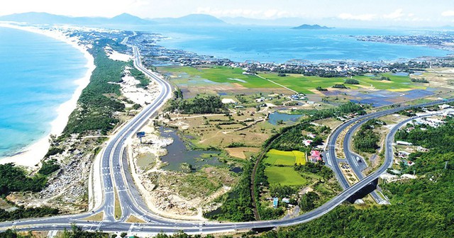 "Đại địa chấn" tại Vân Phong: Hai siêu đô thị lấn biển rộng 4.000 ha, được đầu tư hơn 65.000 tỷ đồng- Ảnh 1.