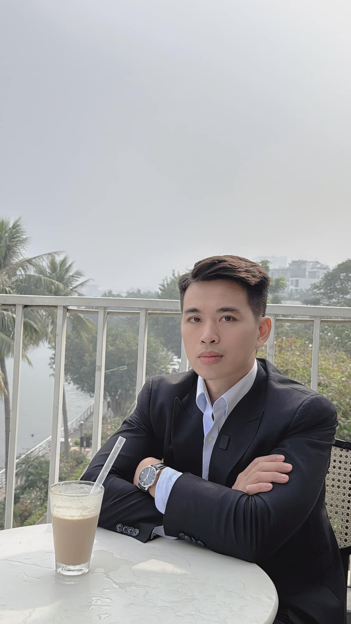 Xôn xao thịt heo cháy tỏi Lê Anh Nuôi có ngày sản xuất 