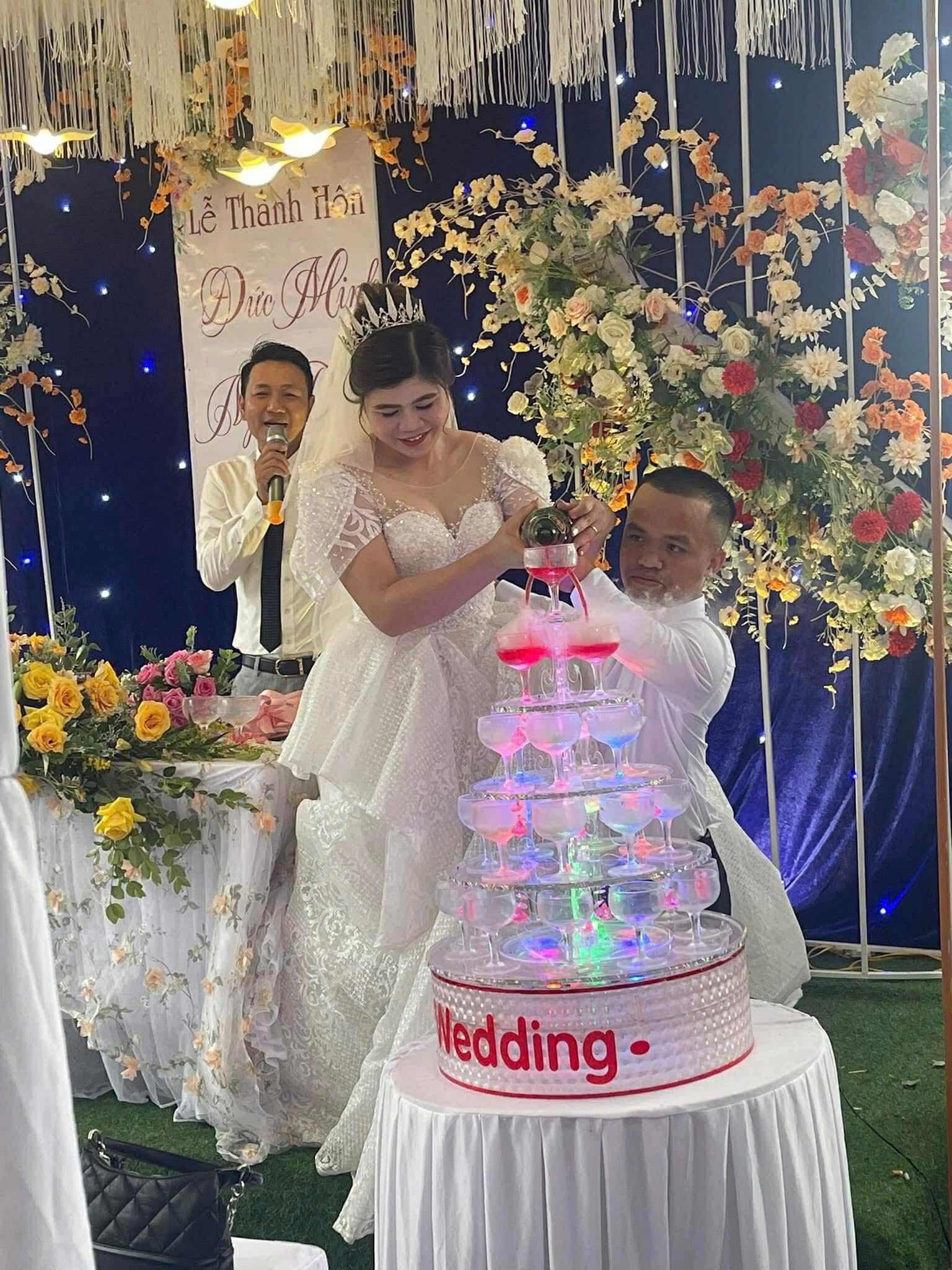 Chàng trai 1m28 cưới vợ 1m62 xinh như hoa: Vượt 700km tìm tình yêu, tiết lộ số tiền sính lễ bất ngờ- Ảnh 2.