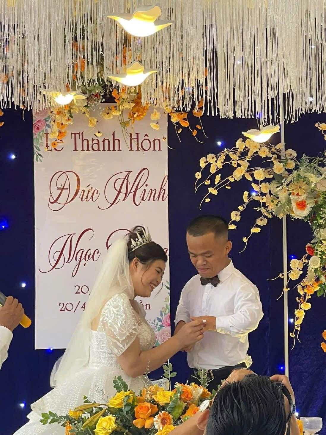 Chàng trai 1m28 cưới vợ 1m62 xinh như hoa: Vượt 700km tìm tình yêu, tiết lộ số tiền sính lễ bất ngờ- Ảnh 3.