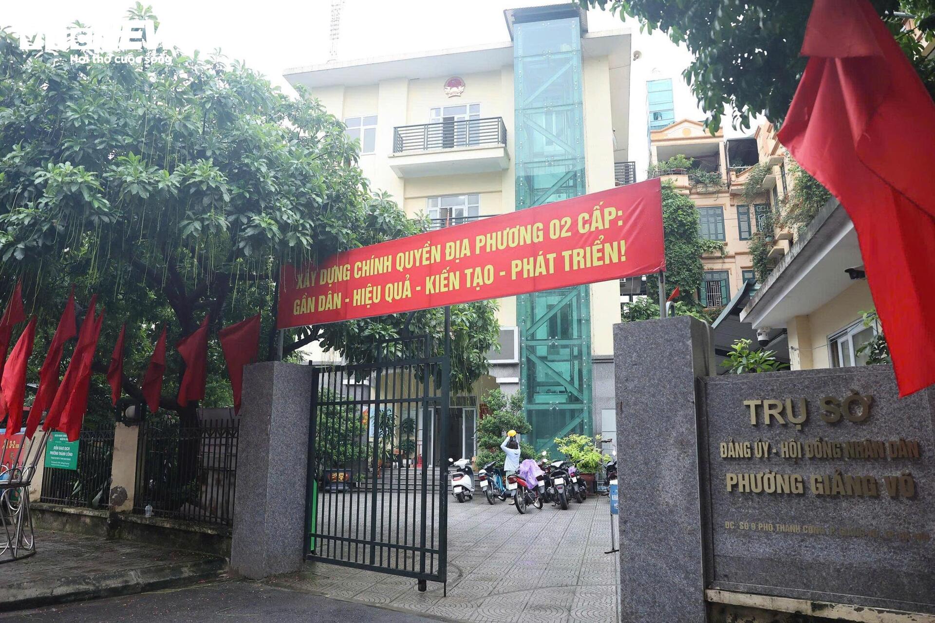 Cận cảnh trụ sở các phường mới của Hà Nội sau sắp xếp- Ảnh 10.