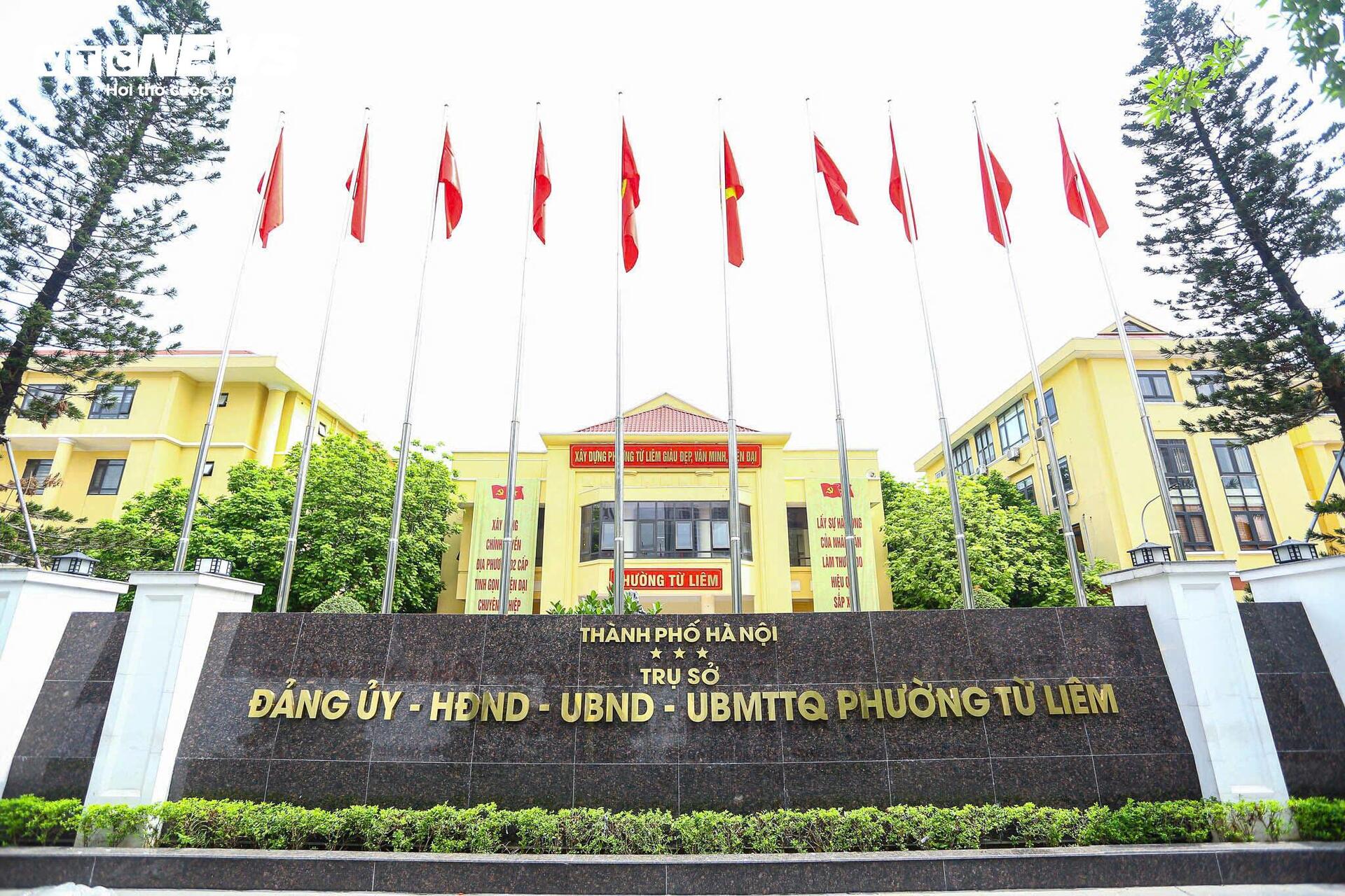 Cận cảnh trụ sở các phường mới của Hà Nội sau sắp xếp- Ảnh 2.
