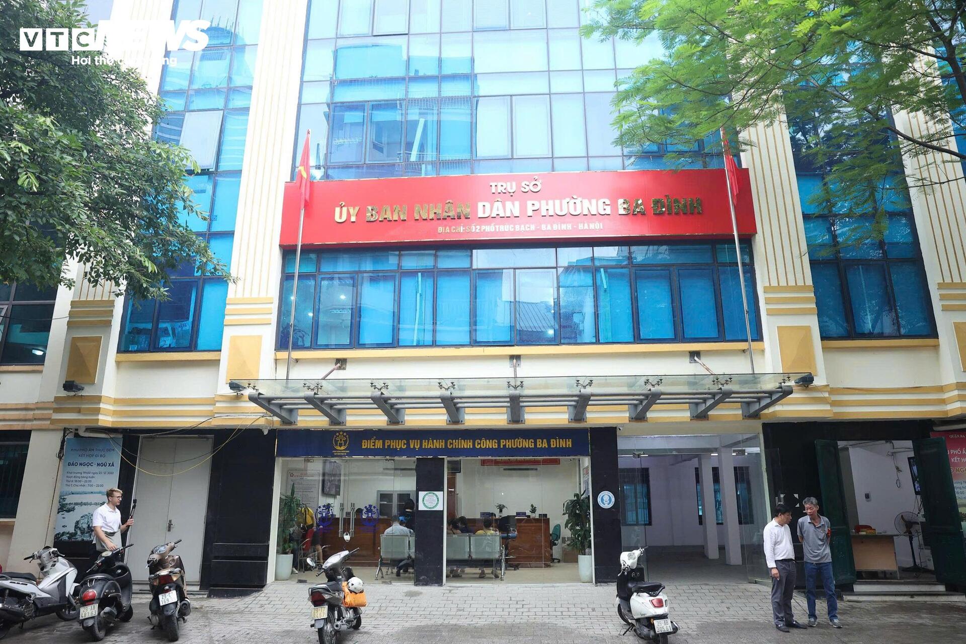 Cận cảnh trụ sở các phường mới của Hà Nội sau sắp xếp- Ảnh 9.