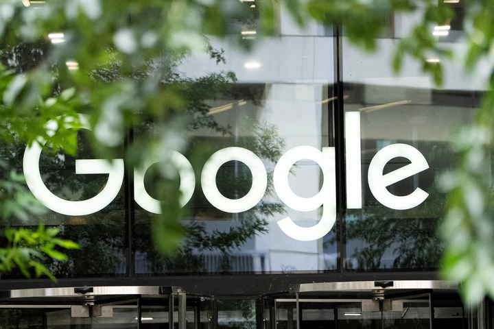 Công nghệ 19/7: Netflix lần đầu dùng AI làm phim, Google chi tỷ USD cho thủy điện- Ảnh 3.