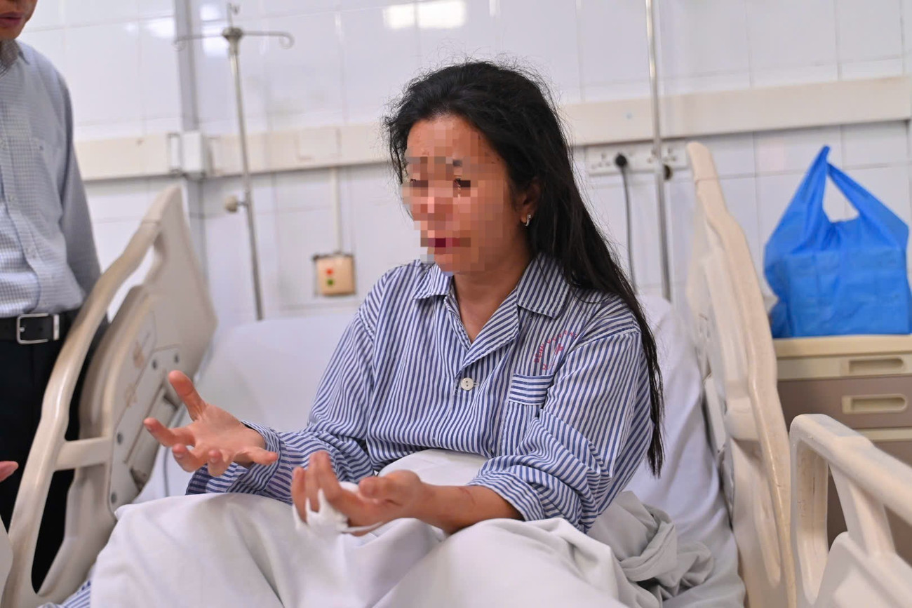 Nạn nhân sống sót sau vụ lật tàu ở Hạ Long nói trong nước mắt: 