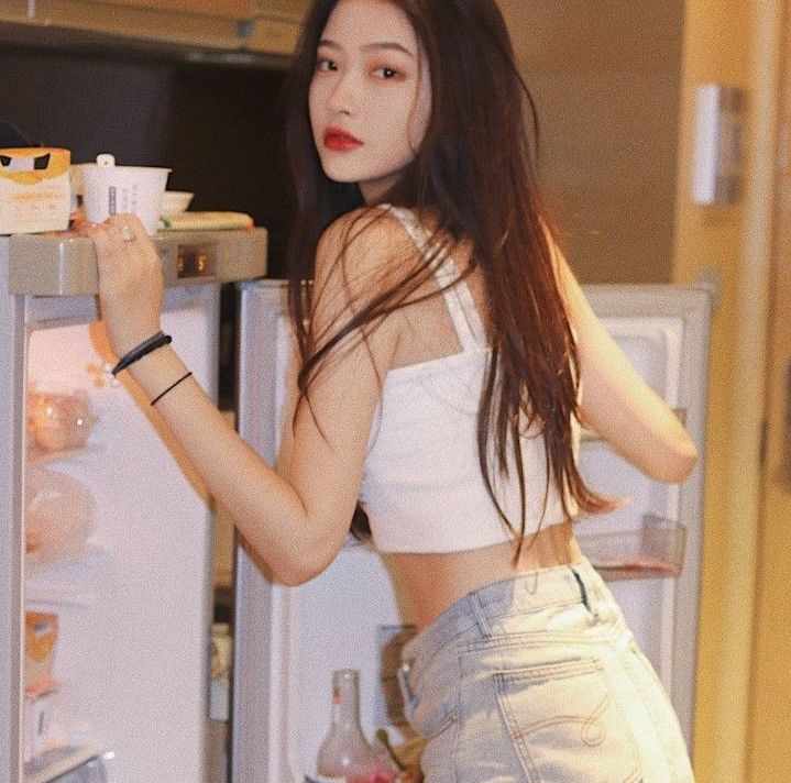 Pha loãng 2 thứ màu trắng với nước được chuyên gia ca ngợi là cách tẩy sạch “độc tố” trong tủ lạnh: Rất quen trong bếp- Ảnh 1. Pha loãng 2 thứ màu trắng với nước được chuyên gia ca ngợi là cách tẩy sạch “độc tố” trong tủ lạnh: Rất quen trong bếp- Ảnh 1.