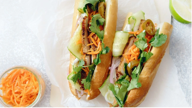 Tháng 7, đại sứ ẩm thực Việt bất ngờ ghi danh trong top 10 món ăn đường phố ngon nhất châu Á- Ảnh 1. Tháng 7, đại sứ ẩm thực Việt bất ngờ ghi danh trong top 10 món ăn đường phố ngon nhất châu Á- Ảnh 1.