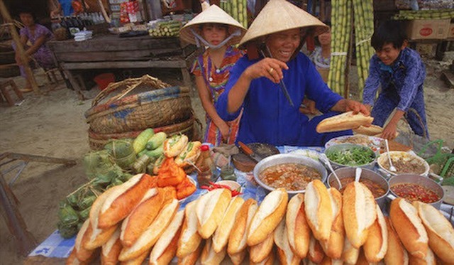 Tháng 7, đại sứ ẩm thực Việt bất ngờ ghi danh trong top 10 món ăn đường phố ngon nhất châu Á- Ảnh 3. Tháng 7, đại sứ ẩm thực Việt bất ngờ ghi danh trong top 10 món ăn đường phố ngon nhất châu Á- Ảnh 3.