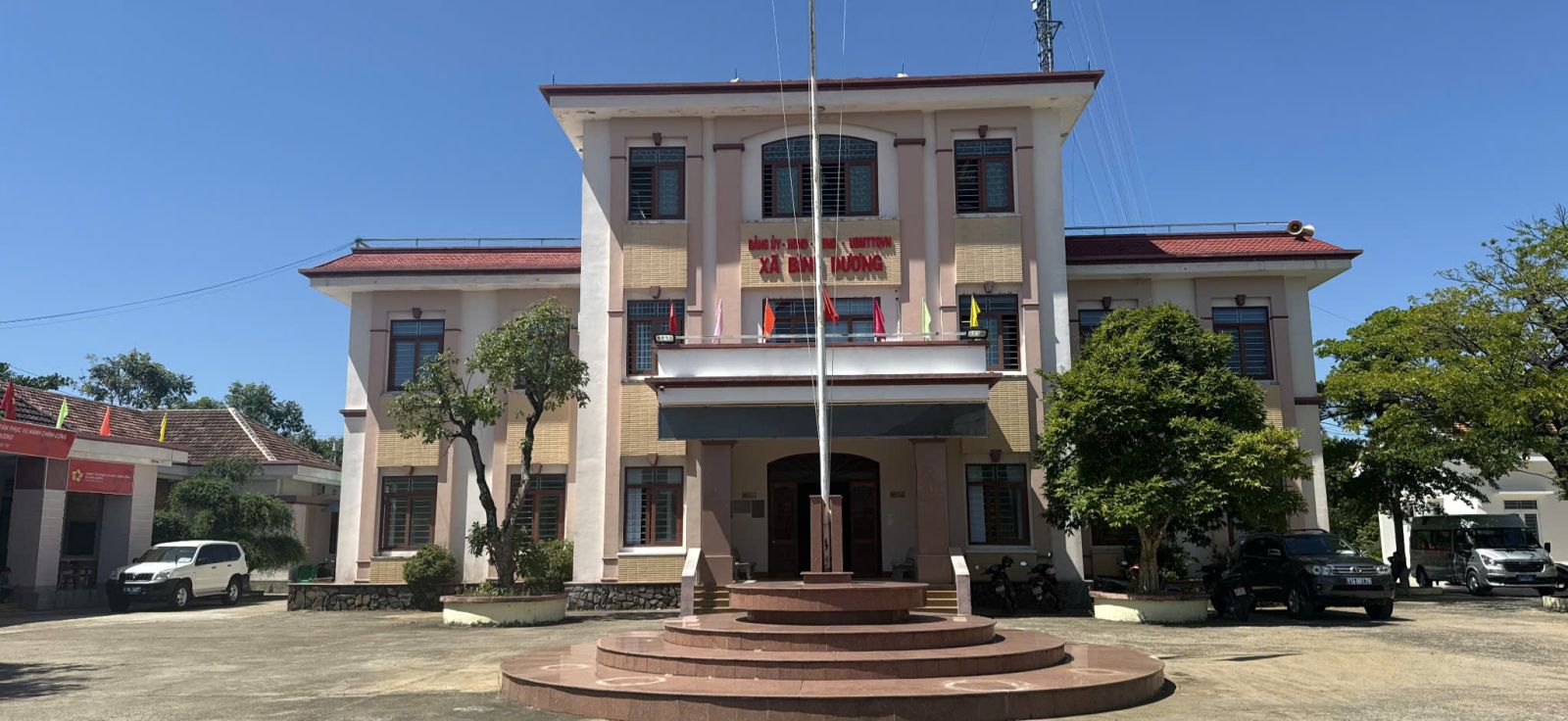 Gia Lai vừa ban hành “tối hậu thư” liên quan đến trụ sở dôi dư- Ảnh 1.
