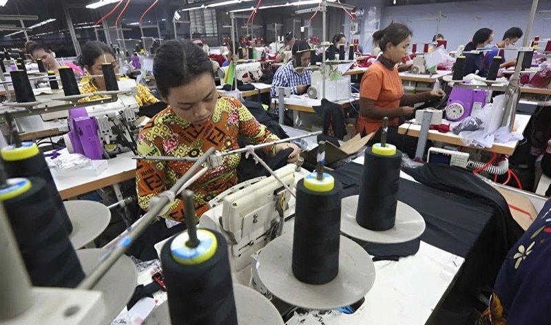 Chỉ trong 6 tháng, Campuchia thu hơn 5 tỷ USD từ một ngành hàng, Việt Nam thu gấp 4 lần- Ảnh 1.