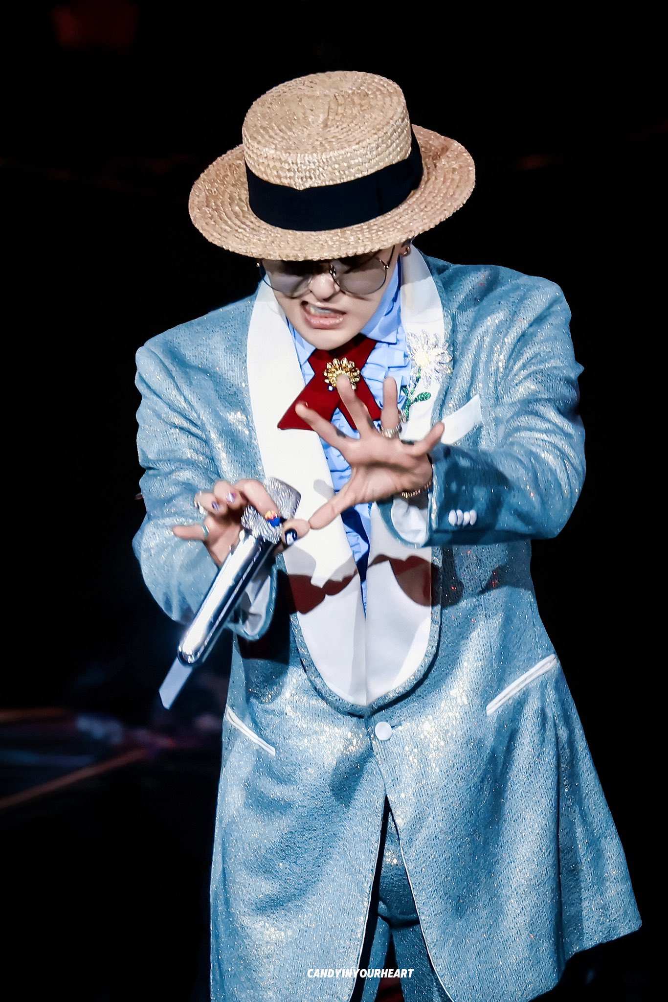 G-Dragon là kẻ phá hoại- Ảnh 8. G-Dragon là kẻ phá hoại- Ảnh 8.