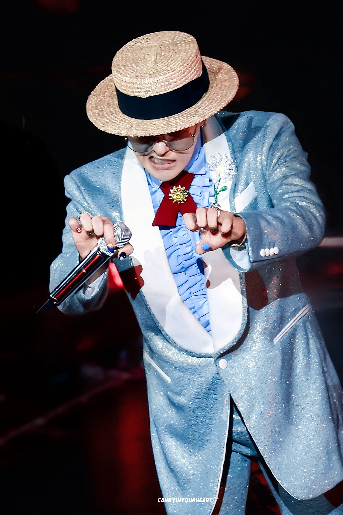 G-Dragon là kẻ phá hoại- Ảnh 9. G-Dragon là kẻ phá hoại- Ảnh 9.