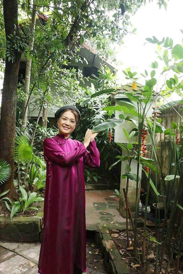 Chị Dậu - NSƯT Lê Vân: Mỹ nhân Hà thành đa đoan, hạnh phúc tuổi xế chiều- Ảnh 7. Chị Dậu - NSƯT Lê Vân: Mỹ nhân Hà thành đa đoan, hạnh phúc tuổi xế chiều- Ảnh 7.