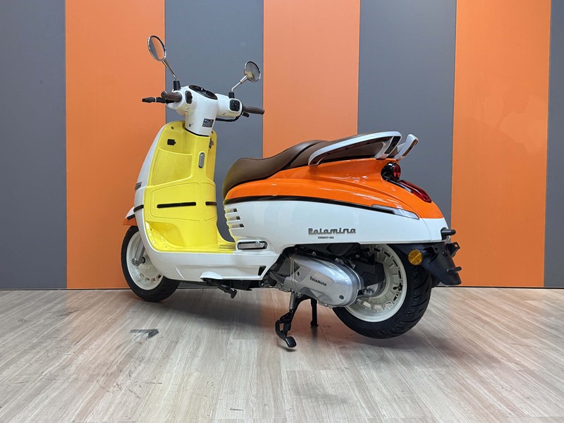 Xe tay ga phong cách Ý hiện đại như SH 160i nhưng giá chỉ ngang Air Blade ở Việt Nam- Ảnh 3. Xe tay ga phong cách Ý hiện đại như SH 160i nhưng giá chỉ ngang Air Blade ở Việt Nam- Ảnh 3.