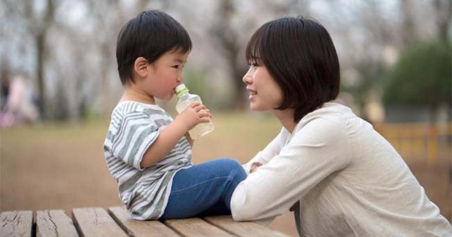 IQ của trẻ di truyền từ bố hay mẹ: Nghiên cứu trên hơn 12.000 thanh thiếu niên chỉ ra trí thông minh của trẻ phụ thuộc nhiều vào người này- Ảnh 1. IQ của trẻ di truyền từ bố hay mẹ: Nghiên cứu trên hơn 12.000 thanh thiếu niên chỉ ra trí thông minh của trẻ phụ thuộc nhiều vào người này- Ảnh 1.