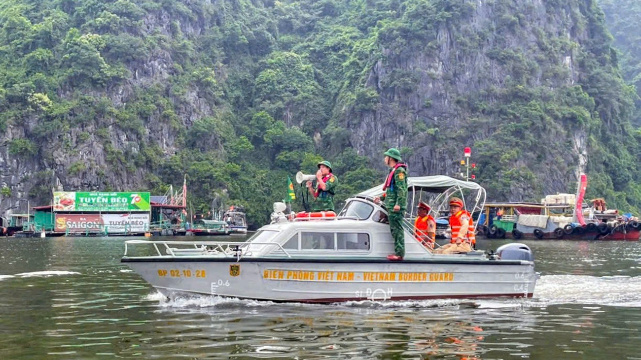Bão số 3 giật cấp 11, cách Quảng Ninh-Hải Phòng 200km- Ảnh 7. Bão số 3 giật cấp 11, cách Quảng Ninh-Hải Phòng 200km- Ảnh 7.