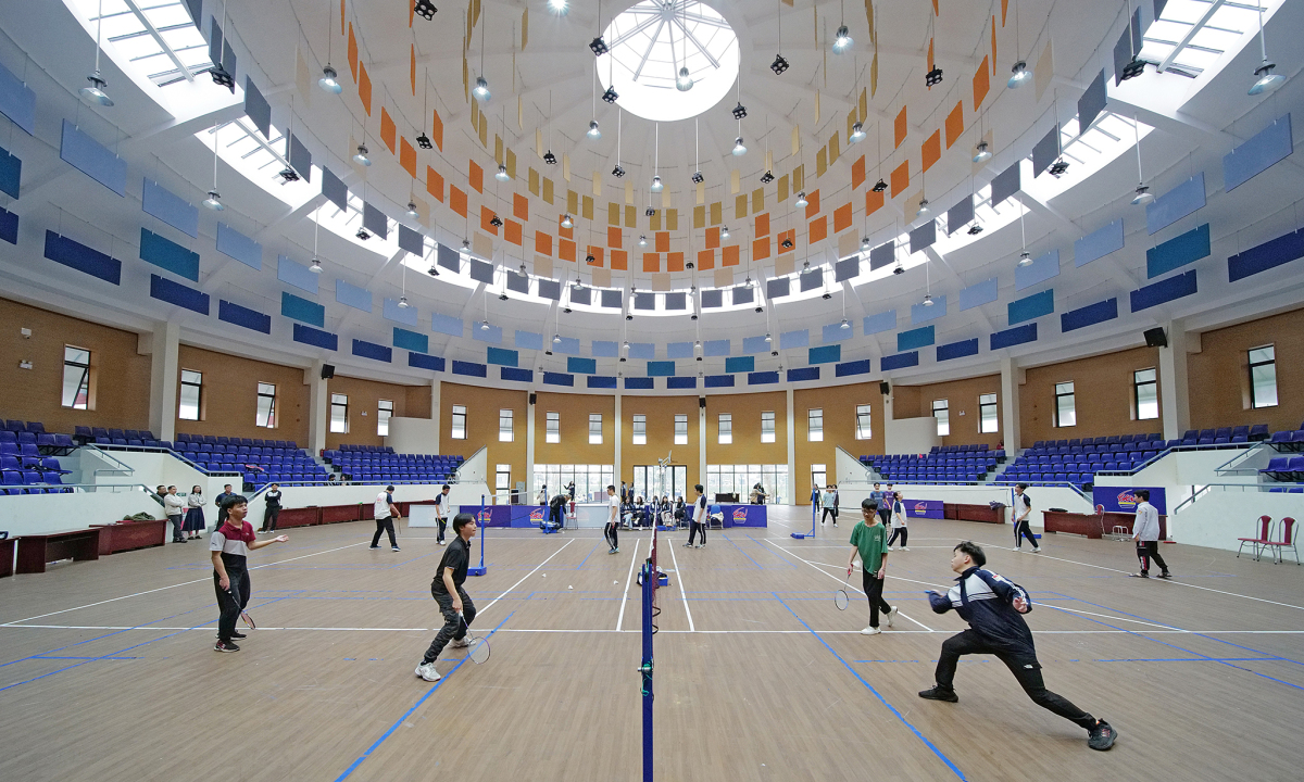 Ngôi trường hơn 450 tỷ của thủ khoa xinh nhất mùa thi tốt nghiệp THPT 2025: "Đỉnh" từ cơ sở vật chất đến chất lượng giáo dục- Ảnh 4.