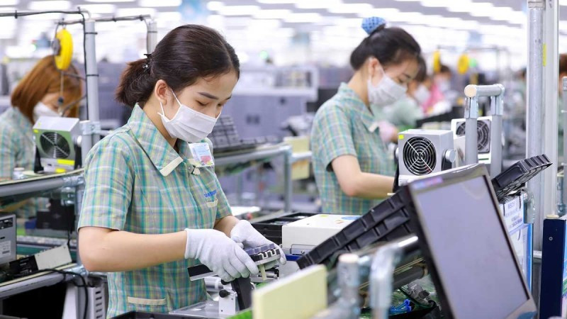 Xuất khẩu tăng mạnh, nhóm hàng công nghệ cao gây bất ngờ- Ảnh 1.
