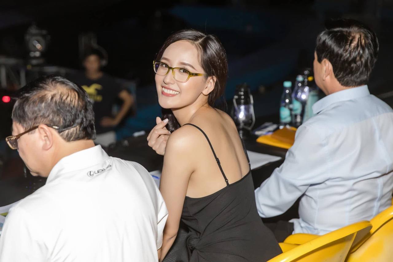 11 năm trước của Hoa hậu từng được ví là Lưu Diệc Phi Việt Nam- Ảnh 3. 11 năm trước của Hoa hậu từng được ví là Lưu Diệc Phi Việt Nam- Ảnh 3.