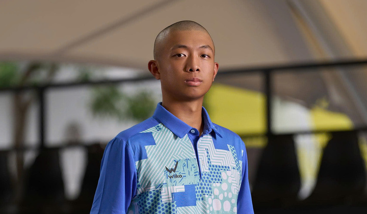 Thần đồng pickleball chỉ tập với bố và em trai, trở thành ngôi sao thế giới- Ảnh 1. Thần đồng pickleball chỉ tập với bố và em trai, trở thành ngôi sao thế giới- Ảnh 1.