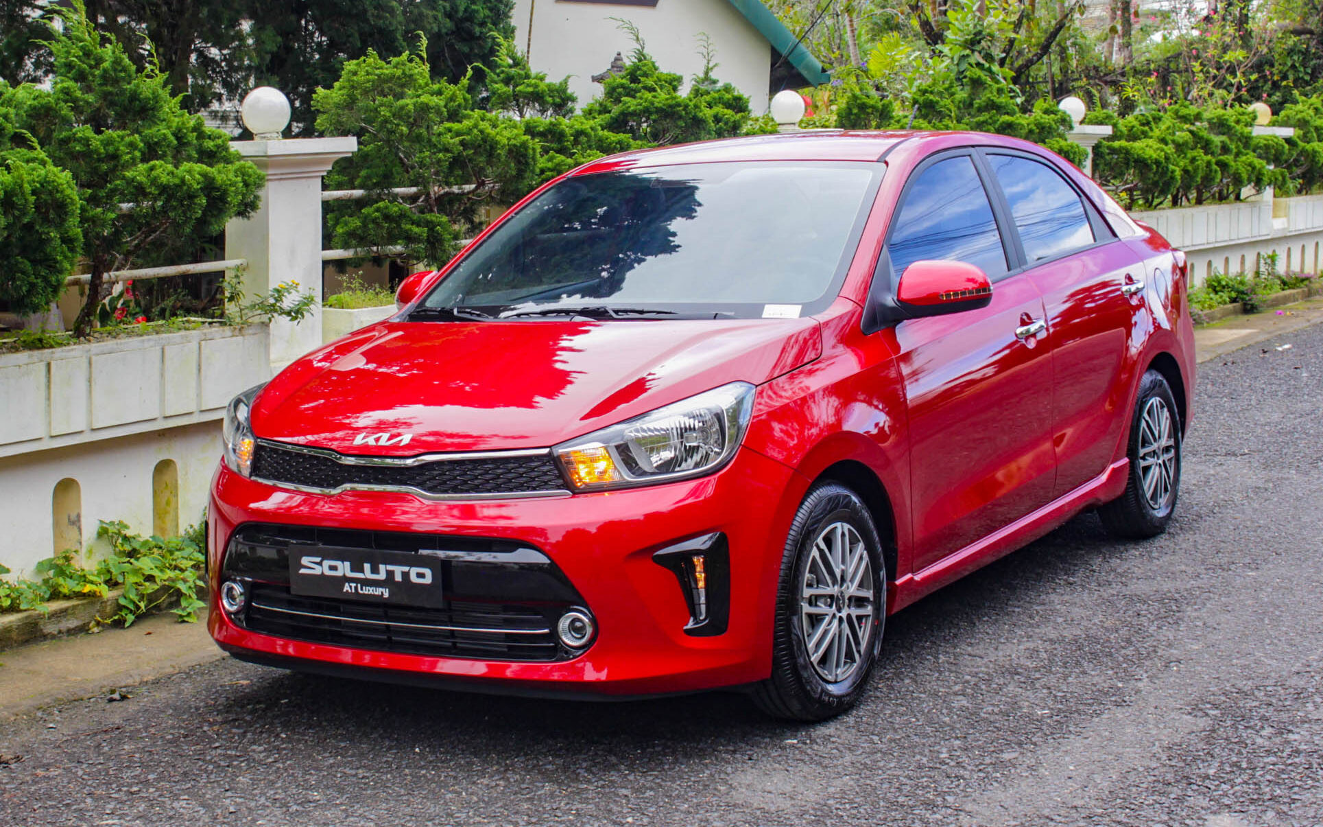 Loạt sedan cỡ B giảm giá mạnh còn hơn 300 triệu đồng tạo sức ép cho Morning, i10: Mazda2 cũng nhập 'cuộc chơi'- Ảnh 3. Loạt sedan cỡ B giảm giá mạnh còn hơn 300 triệu đồng tạo sức ép cho Morning, i10: Mazda2 cũng nhập 'cuộc chơi'- Ảnh 3.