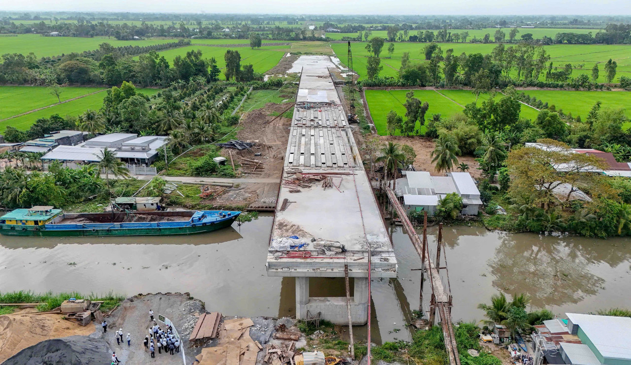 Thủ tướng giao khẩn trương gỡ khó cho các dự án trọng điểm miền Tây- Ảnh 1. Thủ tướng giao khẩn trương gỡ khó cho các dự án trọng điểm miền Tây- Ảnh 1.